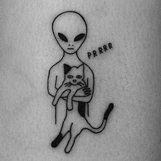 This sums me @SeanFromTexas bravo! #NotMyTattoo #ImCleanSkinned #IAmAnAlien #IDoLoveCats