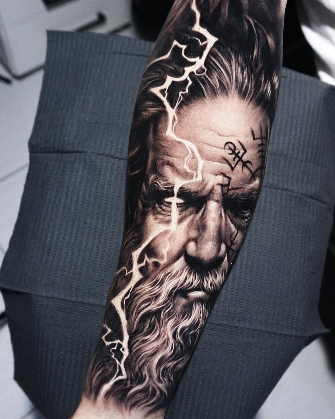 Tattoo artwork by © Samurai Standoff